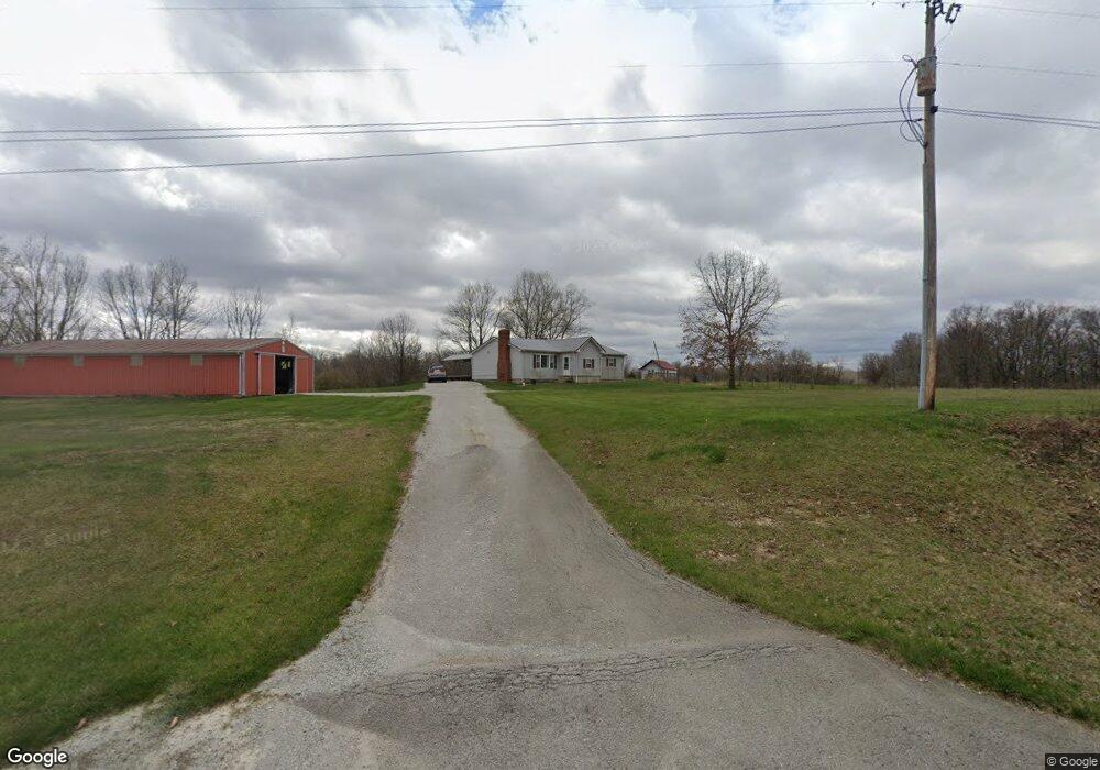 4302 S Old State Road 15, Wabash, IN 46992 - photo 1