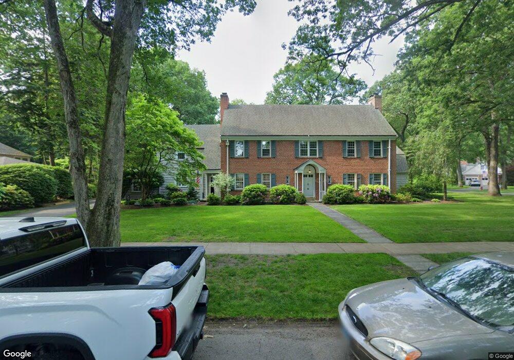 11 E Greenwich Rd, Longmeadow, MA 01106 - photo 1