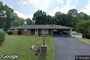 405 Jefferson St, Crab Orchard, WV 25827
