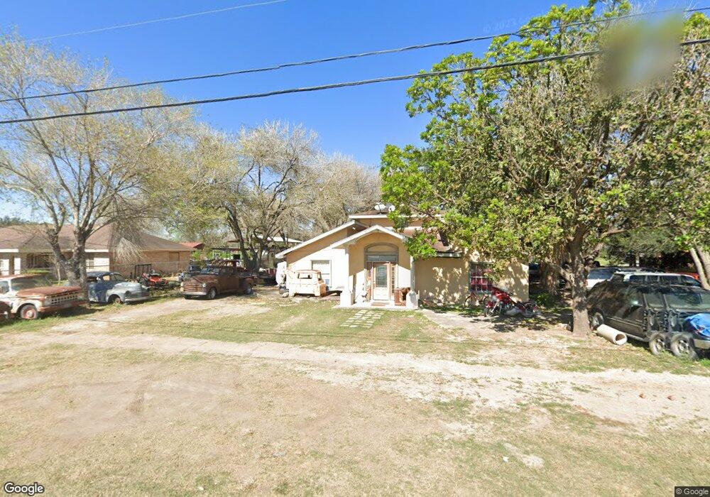 329 E Mile 11 N, Weslaco, TX 78599 - photo 1