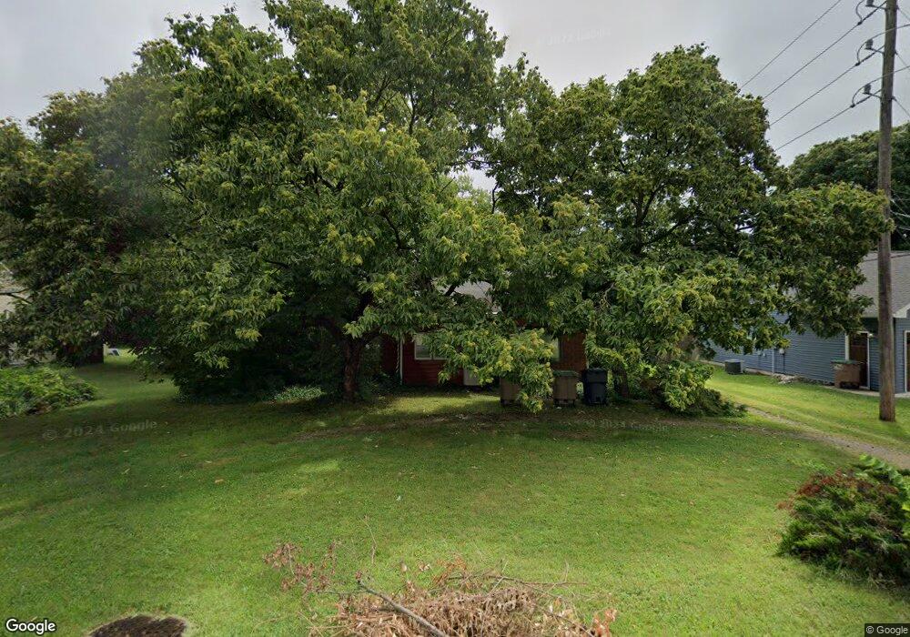 1609 Mcclure Rd, Columbus, IN 47201 - photo 1