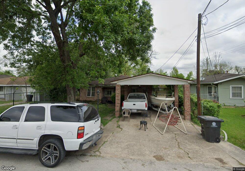 3819 Crandon St, Houston, TX 77026 - photo 1