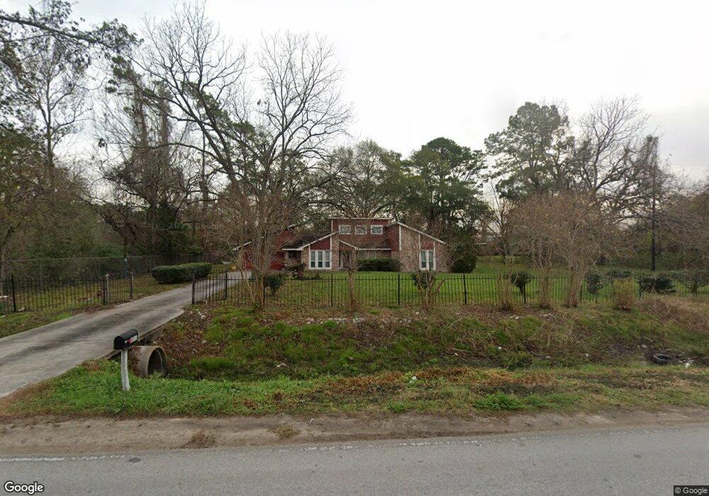 7110 Carver Rd, Houston, TX 77088 - photo 1