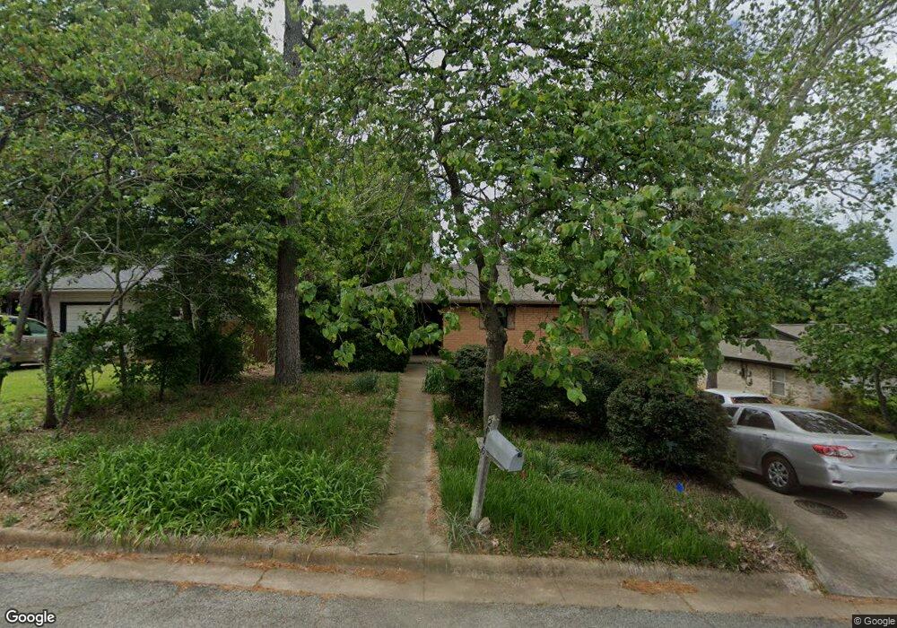 2006 Collier Dr, Denison, TX 75020 - photo 1