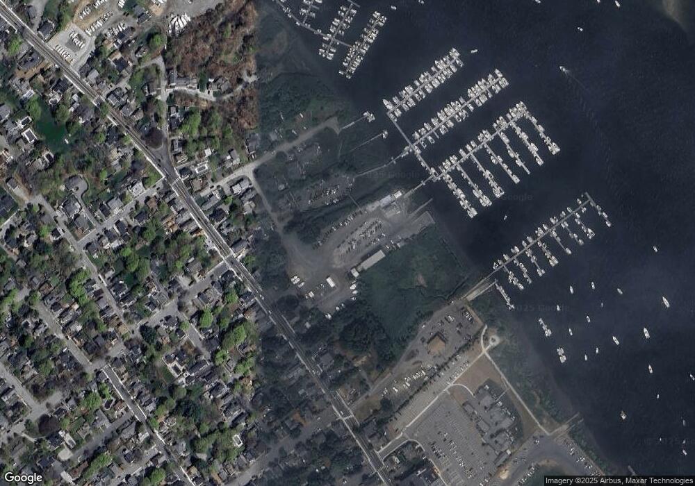 300 Merrimac St unit 302R, Newburyport, MA 01950 - photo 1