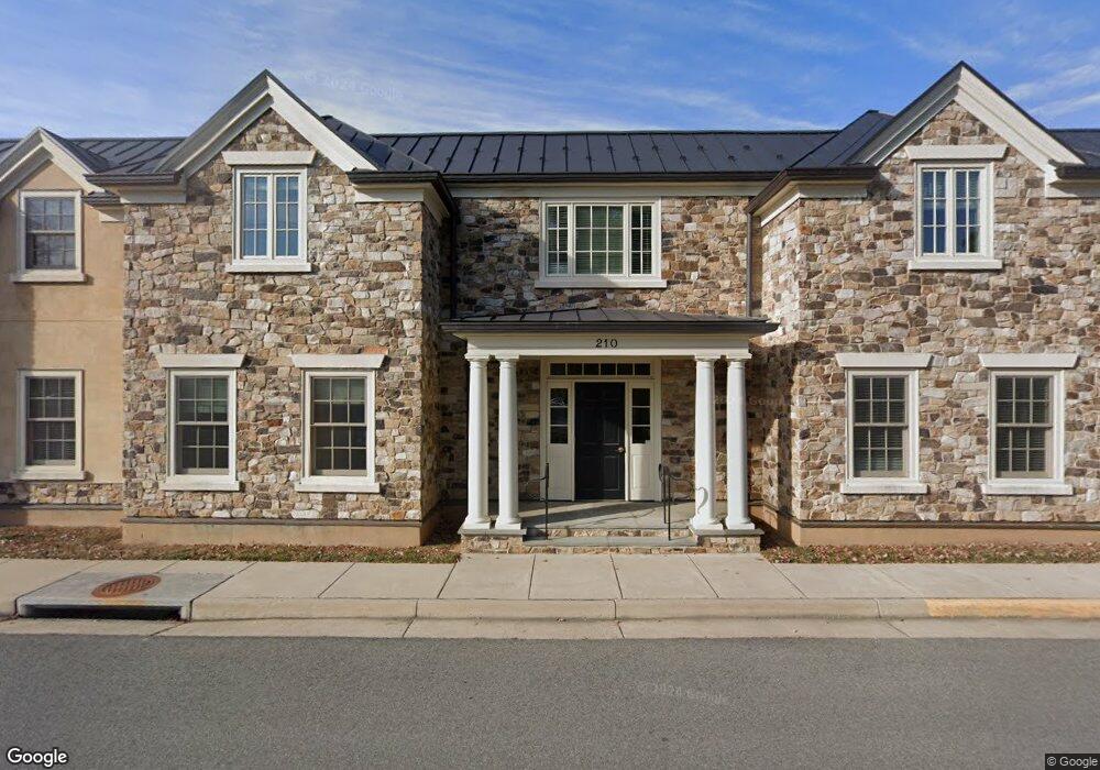 210 Federal St E, Middleburg, VA 20117 - photo 1