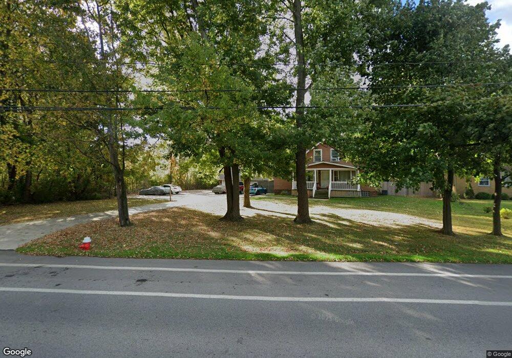 5568 E Lake Rd, Sheffield Lake, OH 44054 - photo 1