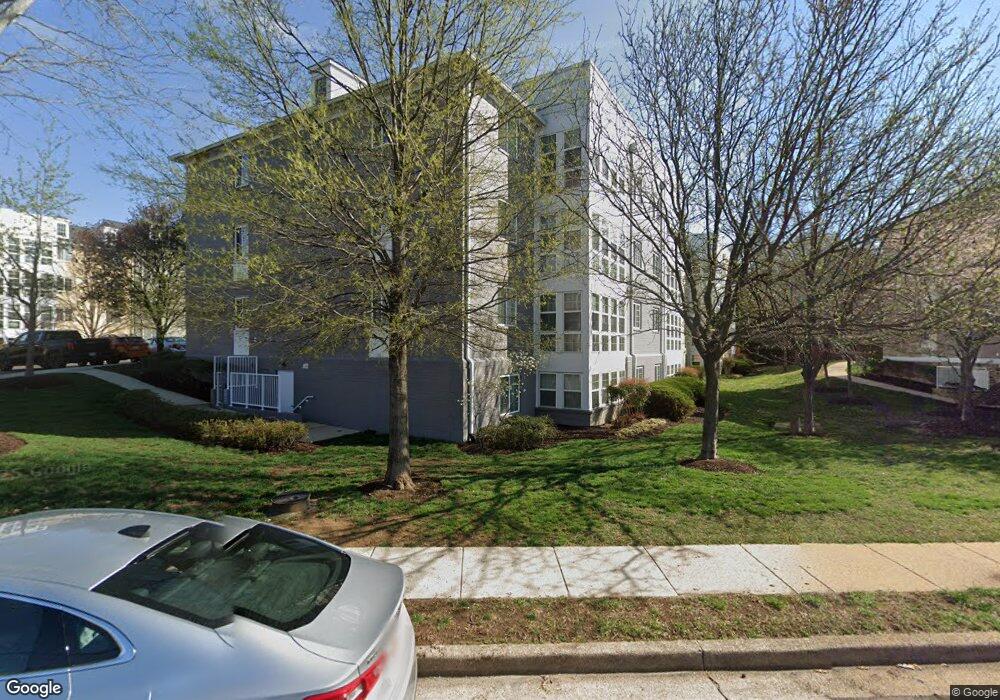 4115 Four Mile Run Drive D unit D, Arlington, VA 22204 - photo 1