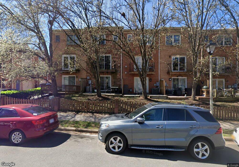 1802-F 9th St S, Arlington, VA 22204 - photo 1