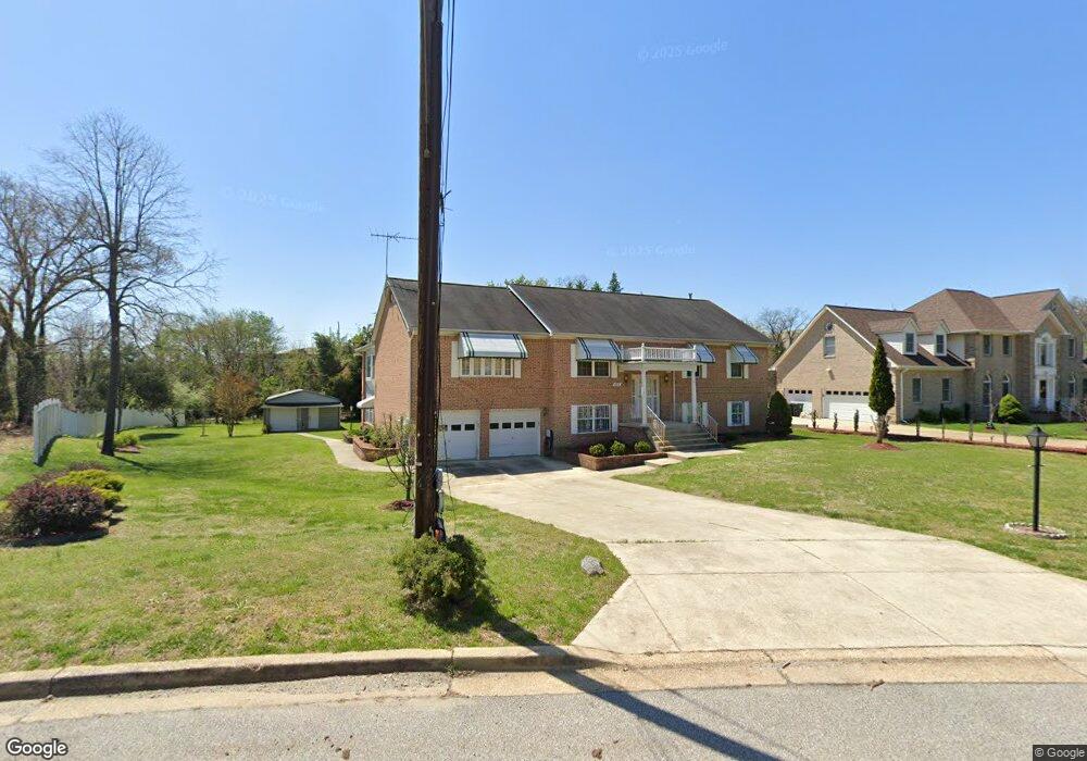 4013 Holly Tree Rd, Temple Hills, MD 20748 - photo 1