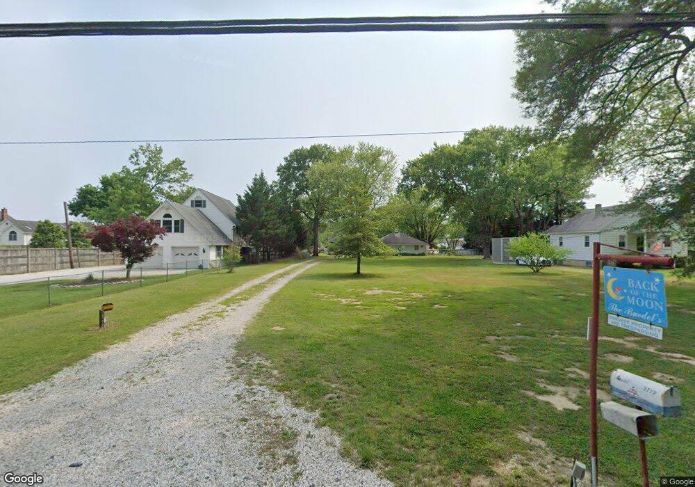 3717 Clarks Point Rd, Middle River, MD 21220 - photo 1