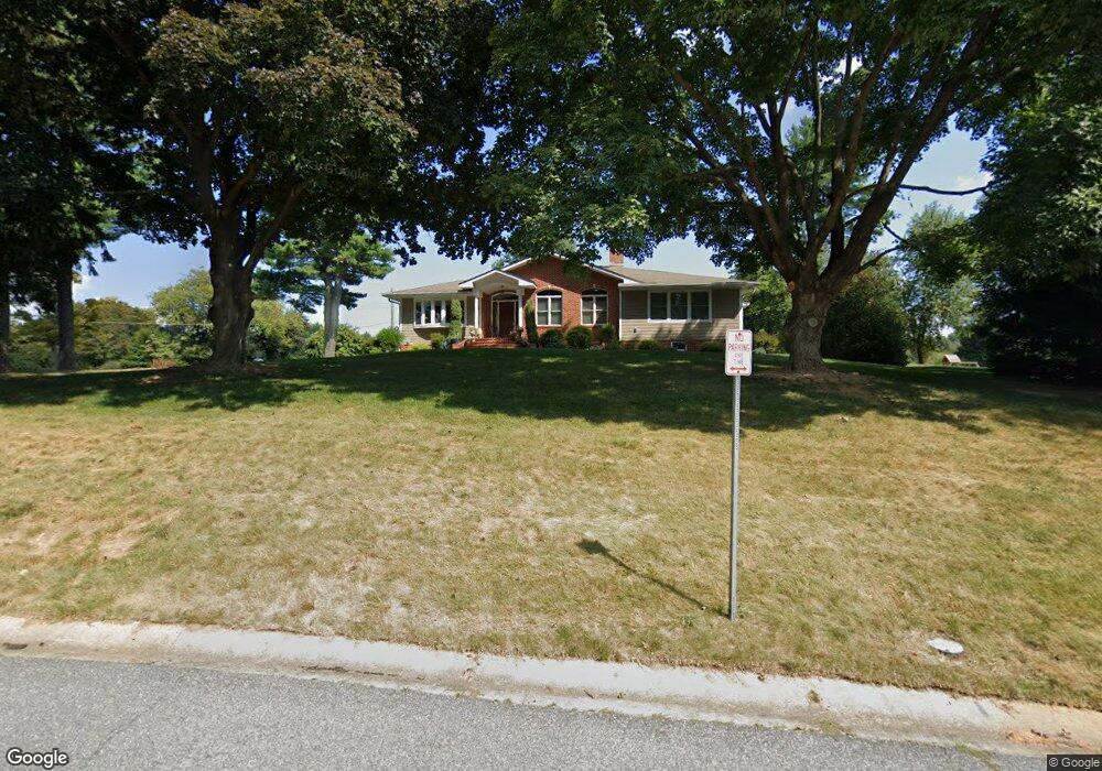 2207 Westridge Rd, Lutherville Timonium, MD 21093 - photo 1