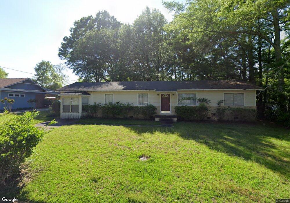 3748 Yale Ave, Laurel, MS 39440 - photo 1