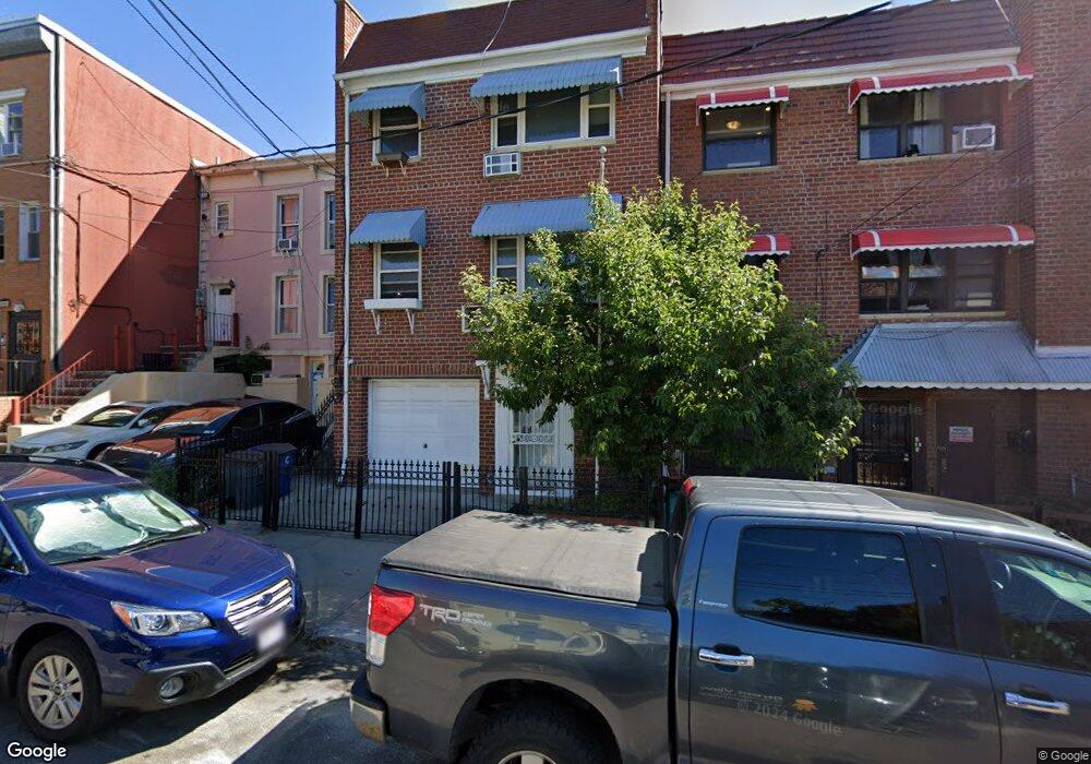 4607 Newtown Rd unit 3, Astoria, NY 11103 - photo 1