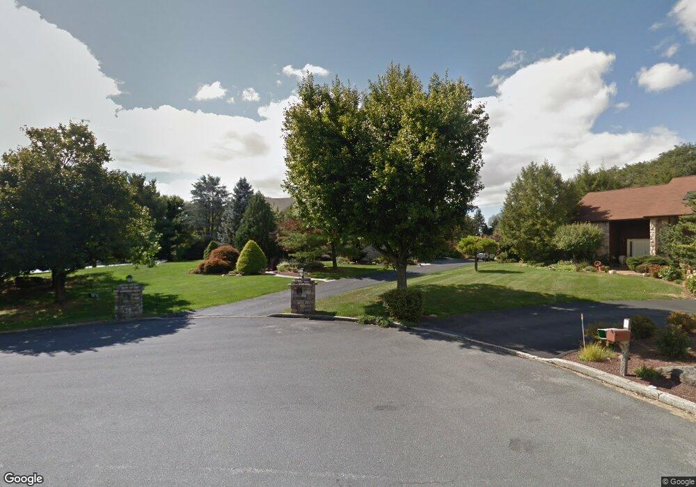 2060 Dougherty Cir, Macungie, PA 18062 - photo 1