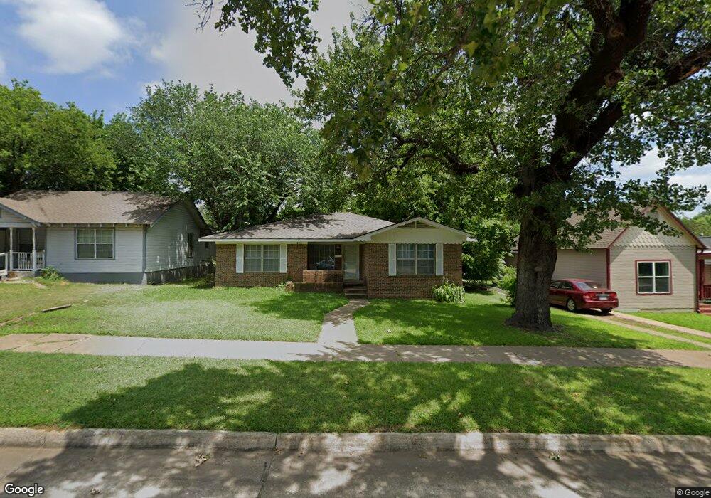 923 W Shepherd St, Denison, TX 75020 - photo 1