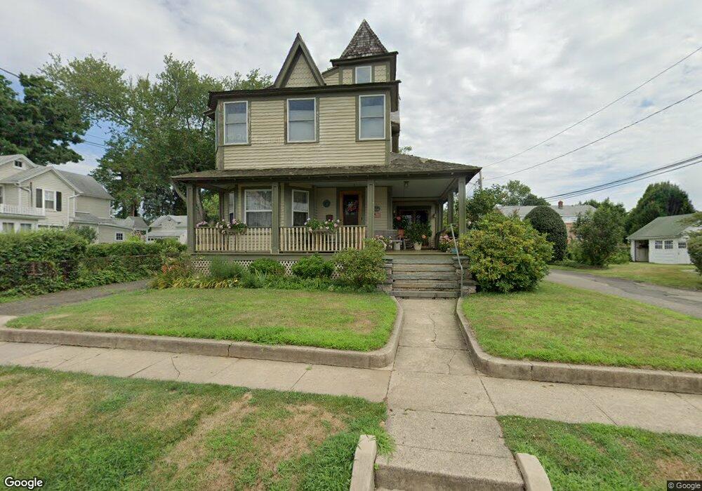 70 Beacon St, Bridgeport, CT 06605 - photo 1