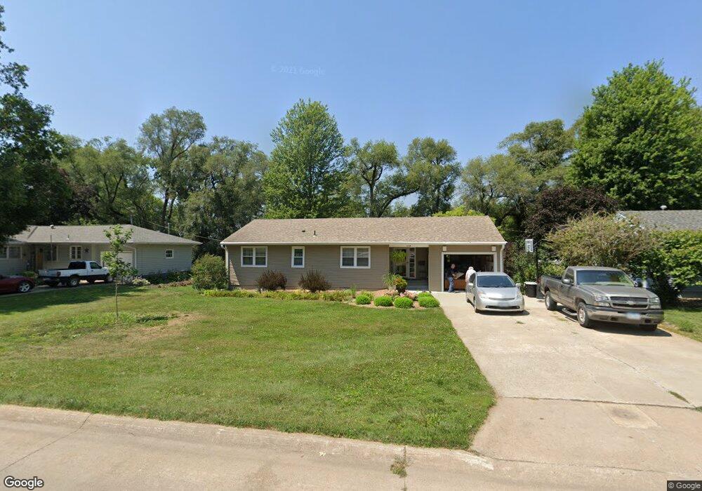 1104 Maple St, Shenandoah, IA 51601 - photo 1