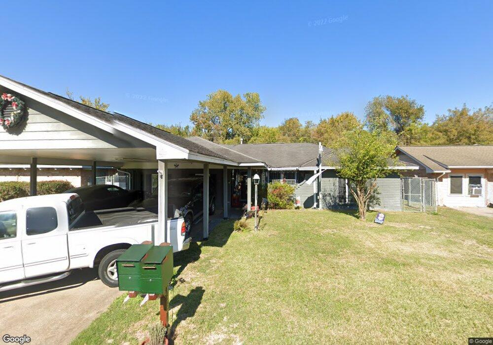 2022 Dormstom Ln, Houston, TX 77088 - photo 1