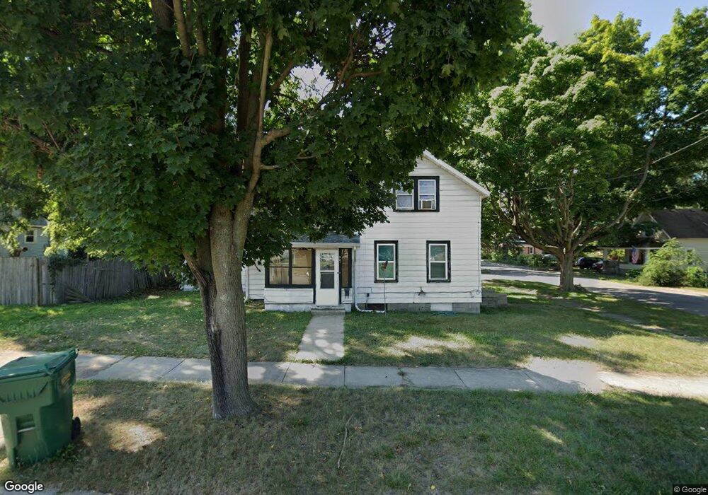 804 Sycamore St, Niles, MI 49120 - photo 1