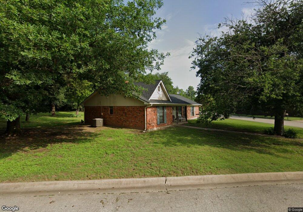 301 Jean Dr, Springtown, TX 76082 - photo 1