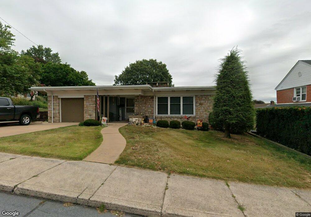 263 N 4th St, Hamburg, PA 19526 - photo 1