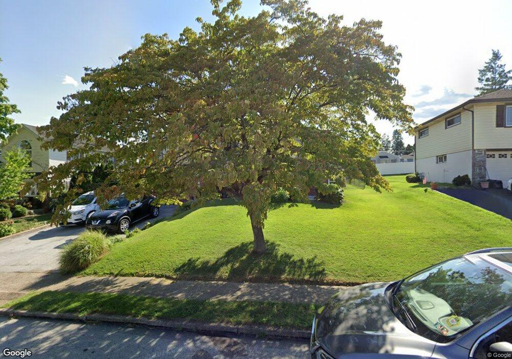 218 Bourne Dr, Broomall, PA 19008 - photo 1