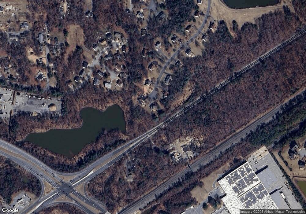 7401 Lake Glen Dr, Glenn Dale, MD 20769 - photo 1