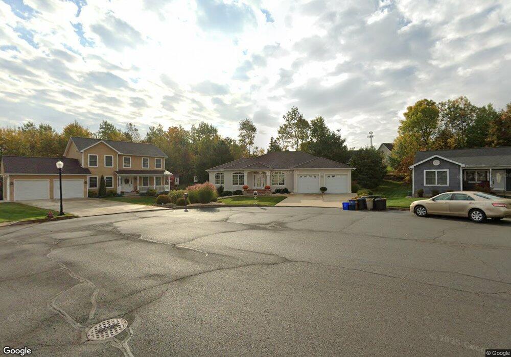 109 Commons Dr, Olyphant, PA 18447 - photo 1