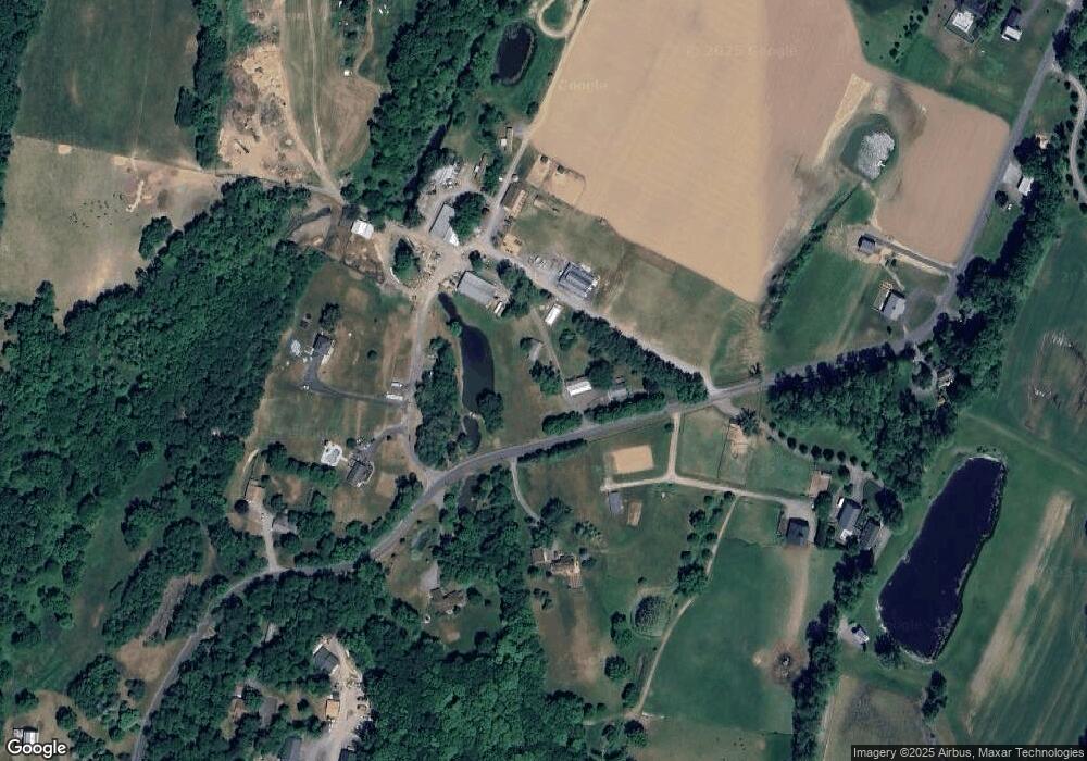 221 Middle Rd, Rhinebeck, NY 12572 - photo 1