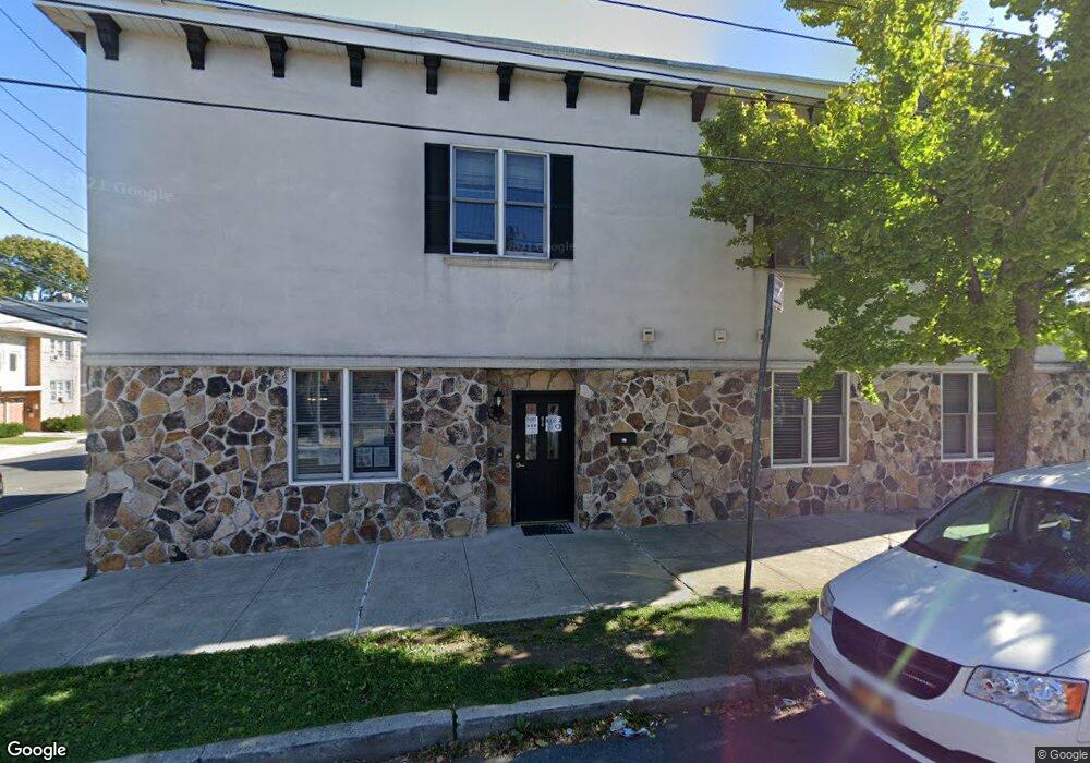 90 Seaview Ave unit 90-92, Staten Island, NY 10304 - photo 1