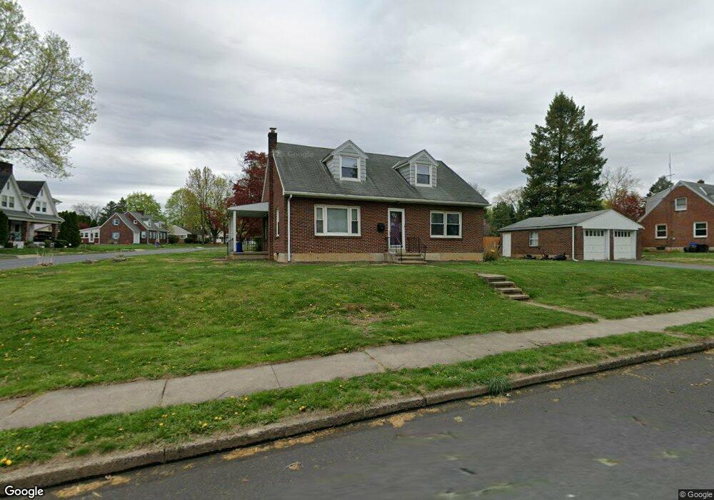 618 N Temple Blvd, Temple, PA 19560 - photo 1