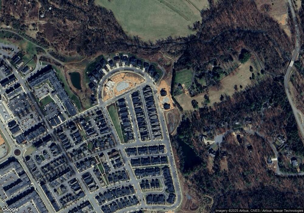 3432 Rowcross St, Crozet, VA 22932 - photo 1