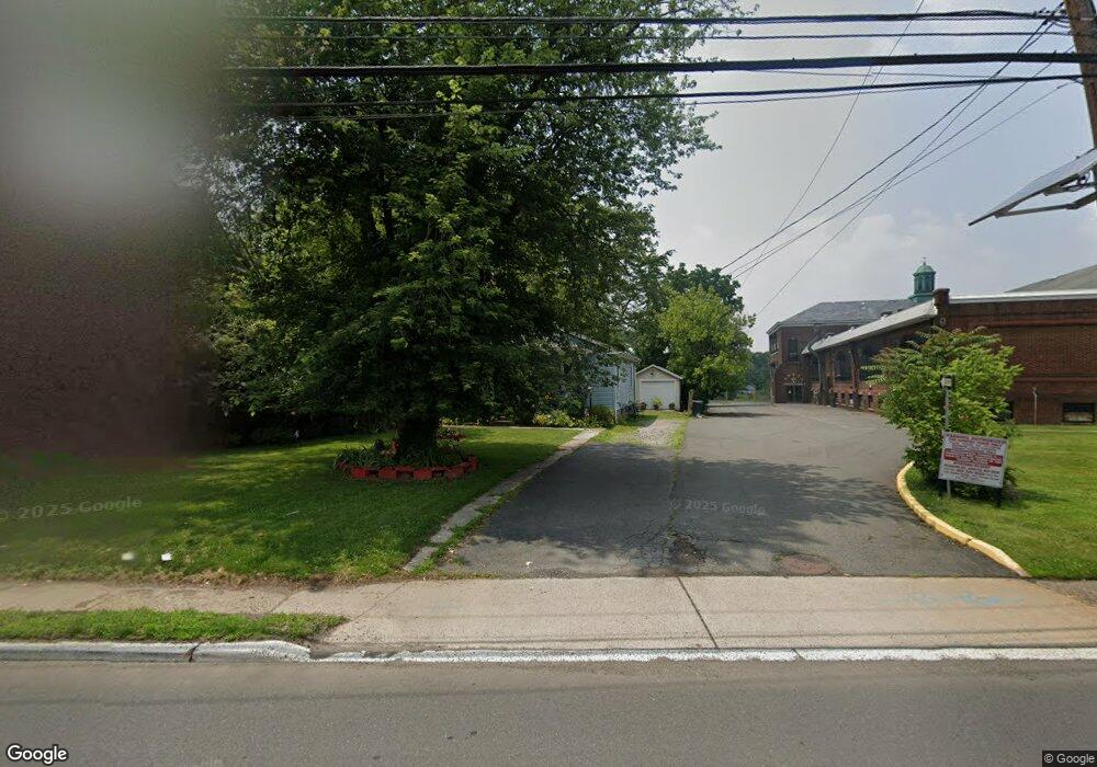 1923 Pennington Rd, Ewing, NJ 08618 - photo 1