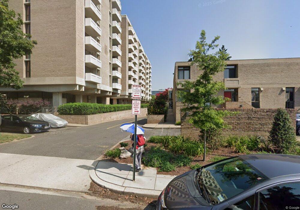 381 N St SW unit 94, Washington, DC 20024 - photo 1