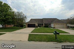 7104 Piper Glen Dr, Springfield, IL 62711