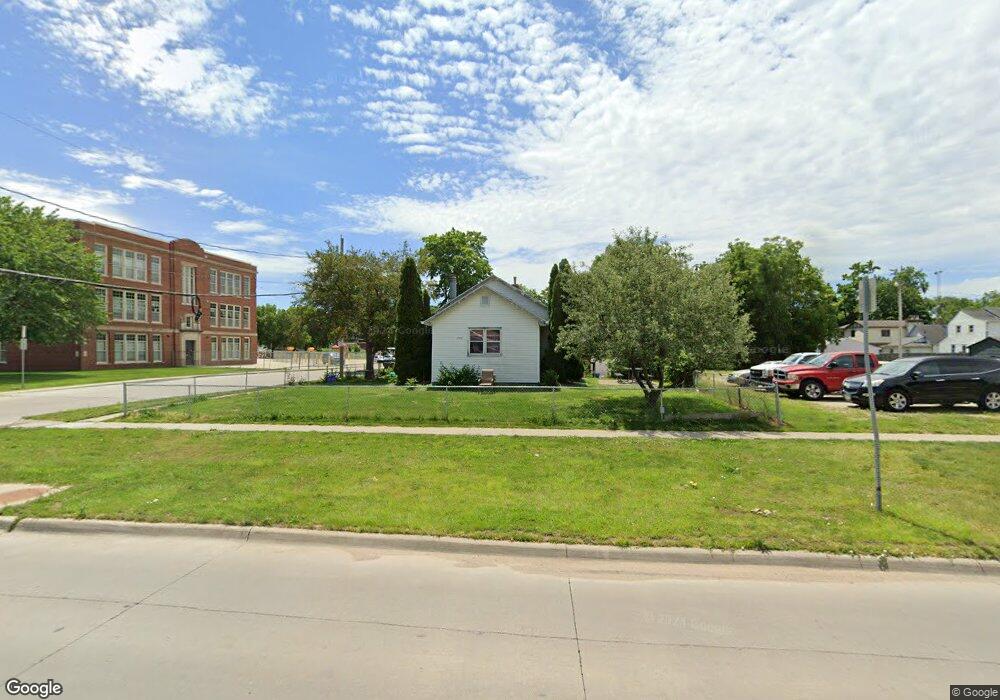 2915 Dean Ave, Des Moines, IA 50317 - photo 1