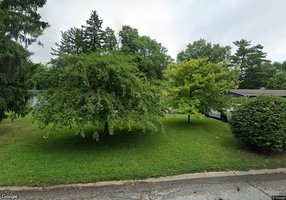 653 Circle Ct, Whiteland, IN 46184 - photo 1