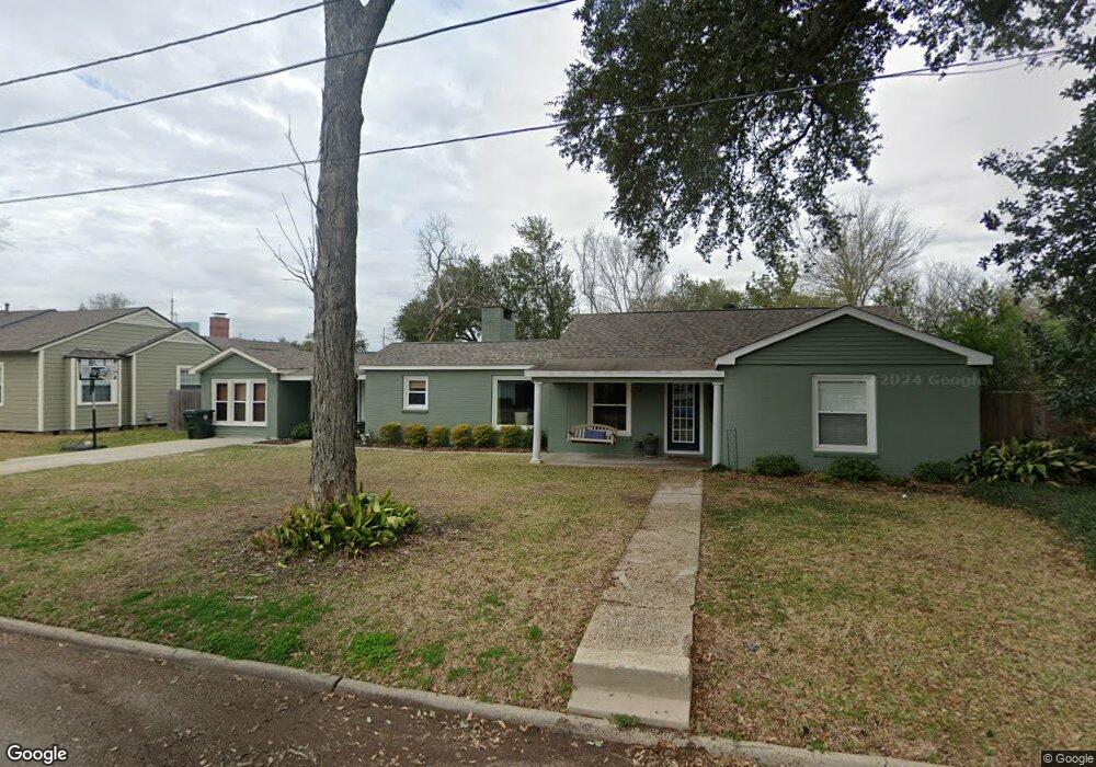 719 Kirby Ln, Lake Charles, LA 70601 - photo 1