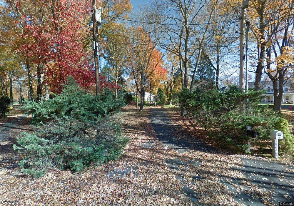 120 Brett Ln, Fairfield, CT 06824 - photo 1