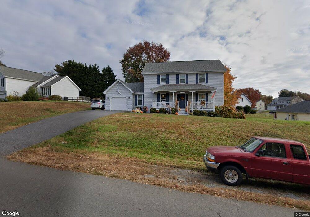 6703 Green Arbor Dr, Fredericksburg, VA 22407 - photo 1