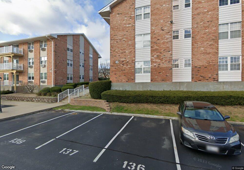 43 Bullocks Point Ave unit 2B, Riverside, RI 02915 - photo 1