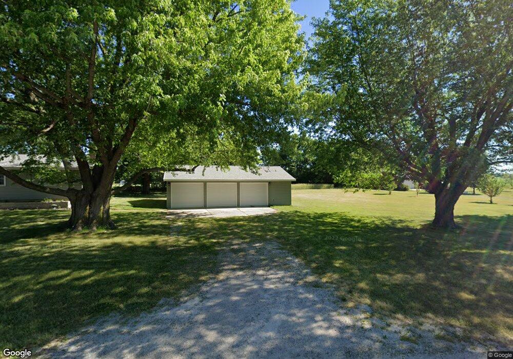 4621 Urbana Rd, Center Point, IA 52213 - photo 1