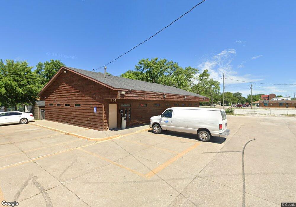232 E 30th St, Des Moines, IA 50317 - photo 1