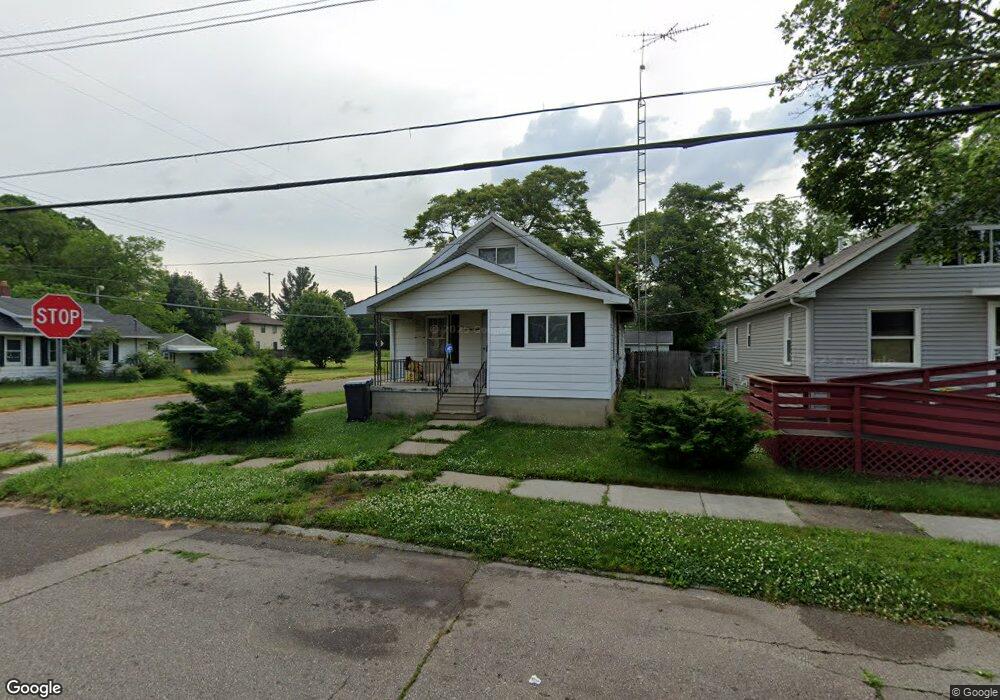 1428 Maplewood Ave, Flint, MI 48506 - photo 1