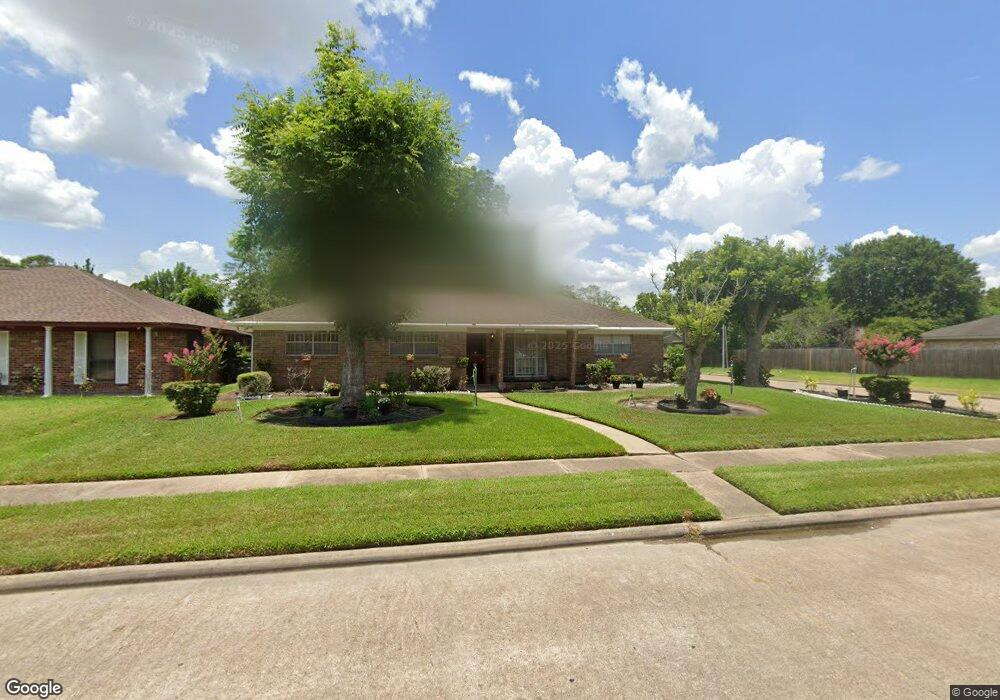 8331 Springtime Ln, Houston, TX 77075 - photo 1