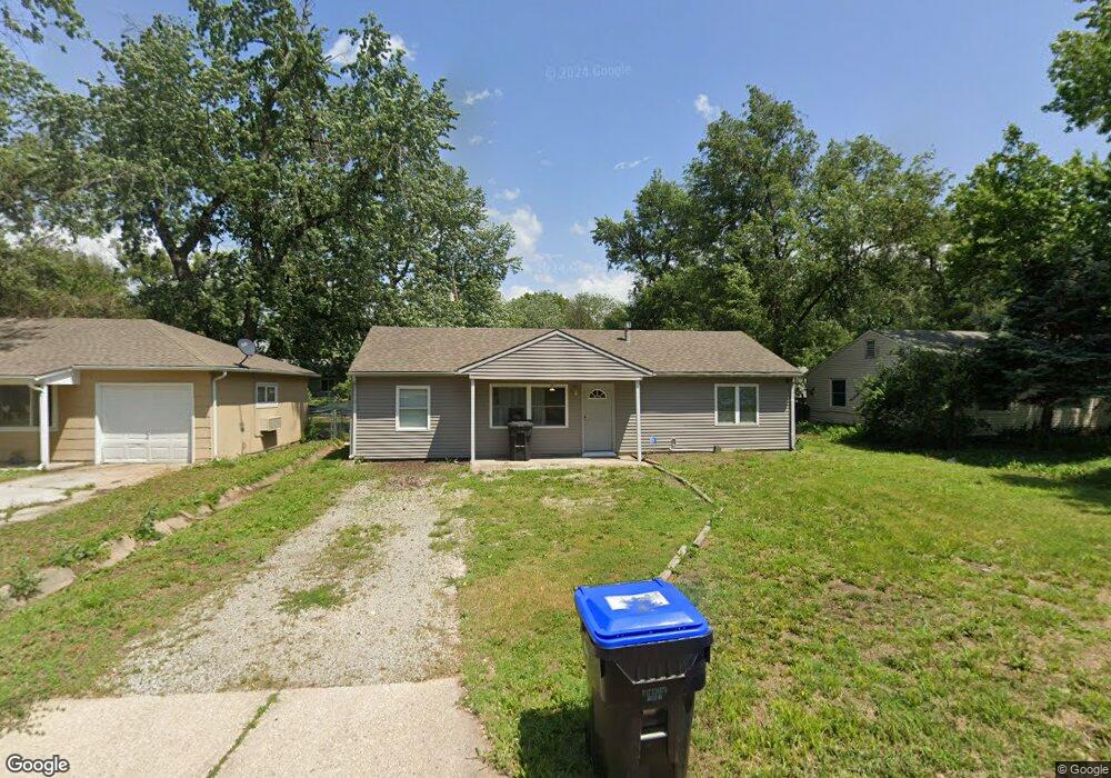 3590 SW Mayo Ave, Topeka, KS 66611 - photo 1