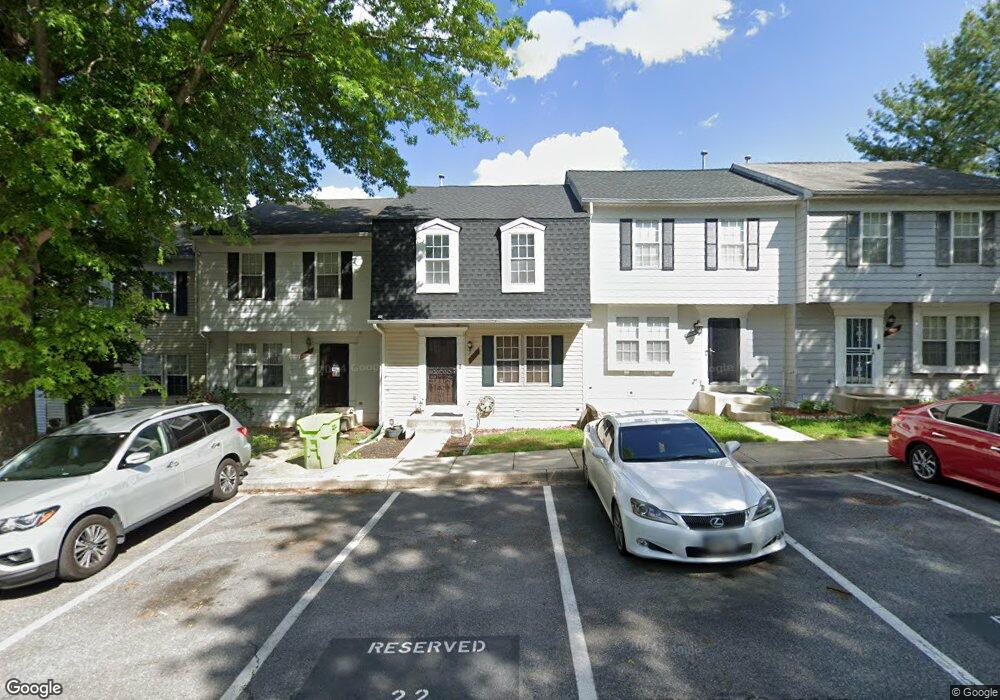 922 Newington Ct, Capitol Heights, MD 20743 - photo 1