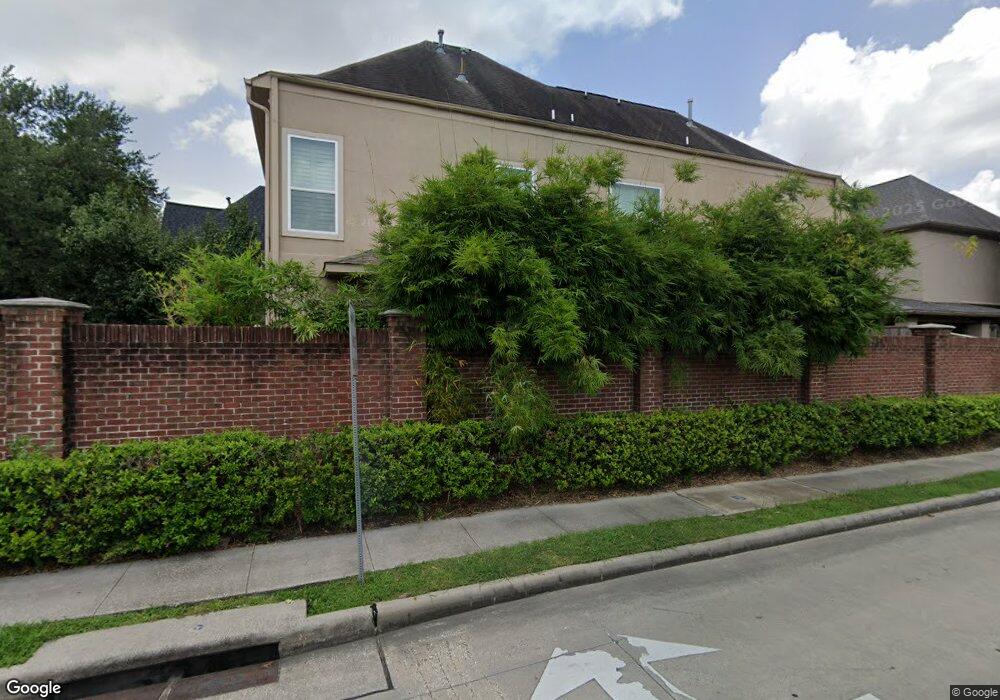 1406 E Hilshire Park Dr, Houston, TX 77055 - photo 1