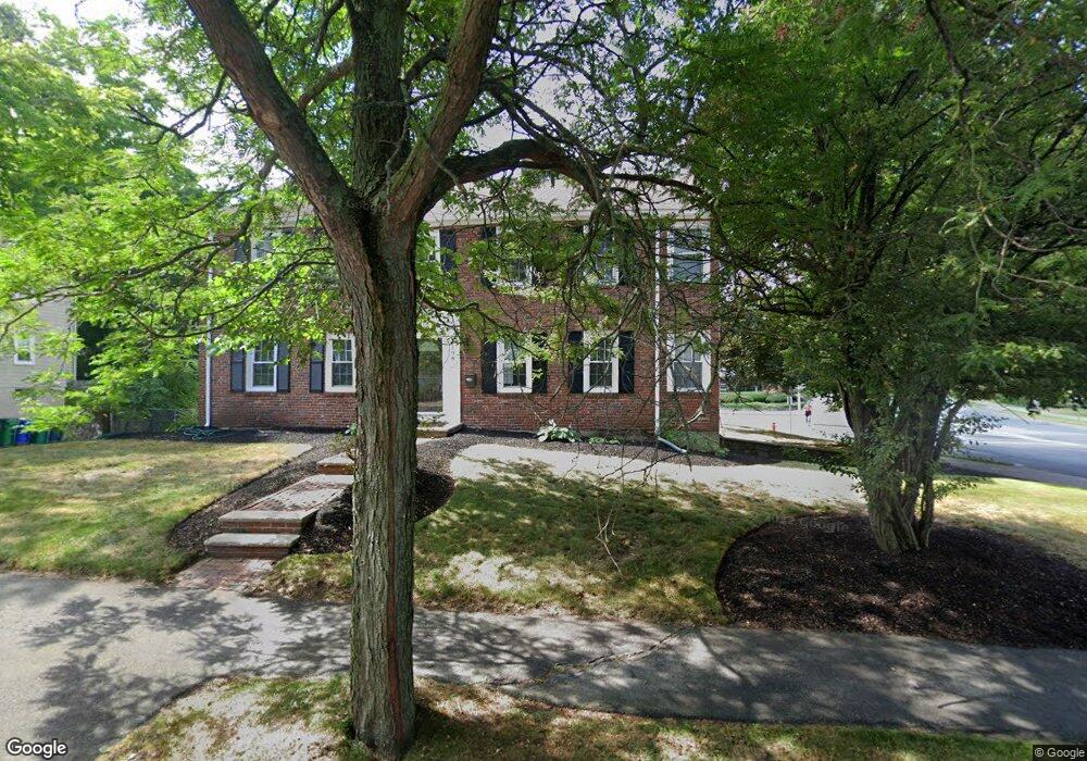 196 Gibbs St unit 1, Newton Center, MA 02459 - photo 1